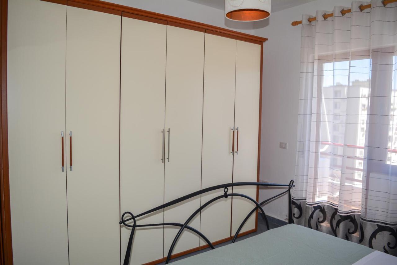 טיראנה Moraceae Lovely Apartment מראה חיצוני תמונה