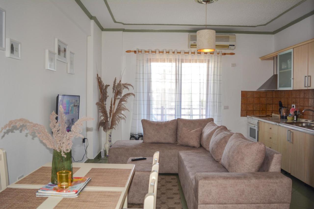 טיראנה Moraceae Lovely Apartment מראה חיצוני תמונה